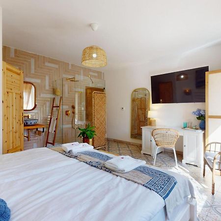 Ron De Mar & La Brisa Bed & Breakfast Pezinok Bagian luar foto